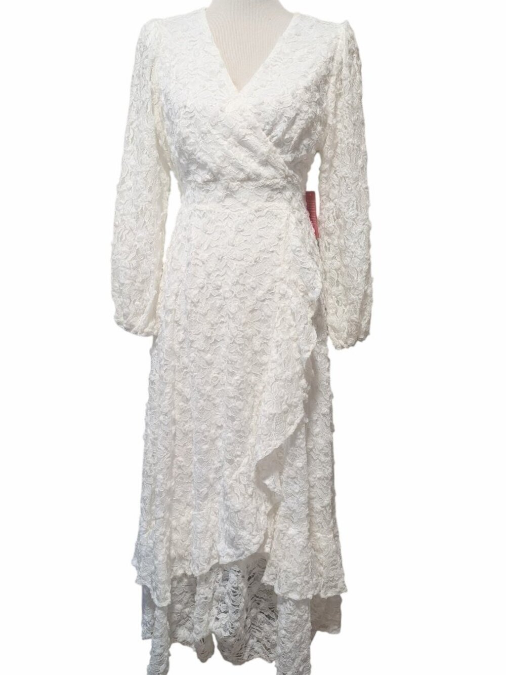 Ivy City Co Womens NWT Size M Be Mine White Lace Ruffle Rosette Romantic Dress